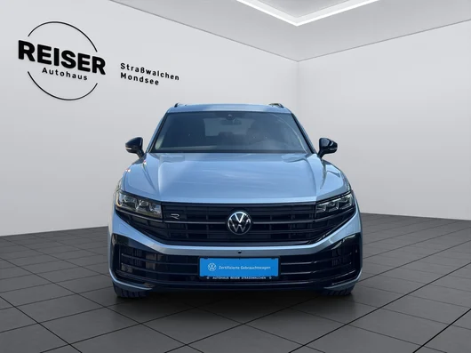 Bild eines VW Touareg R eHybrid TSI 4M. Final Edition