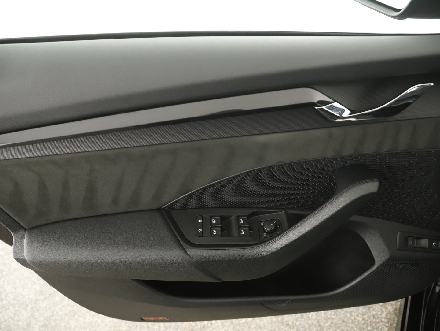 Škoda OCTAVIA Combi RS iV 245 DSG | Bild 12 von 32