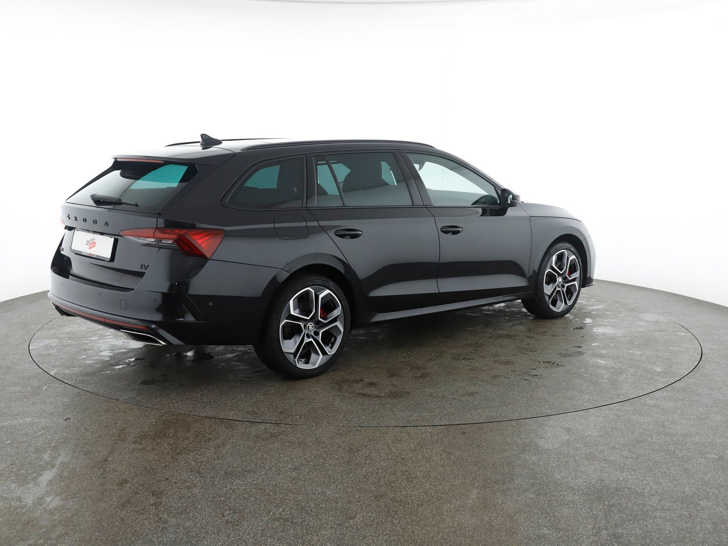 Škoda OCTAVIA Combi RS iV 245 DSG | Bild 7 von 32