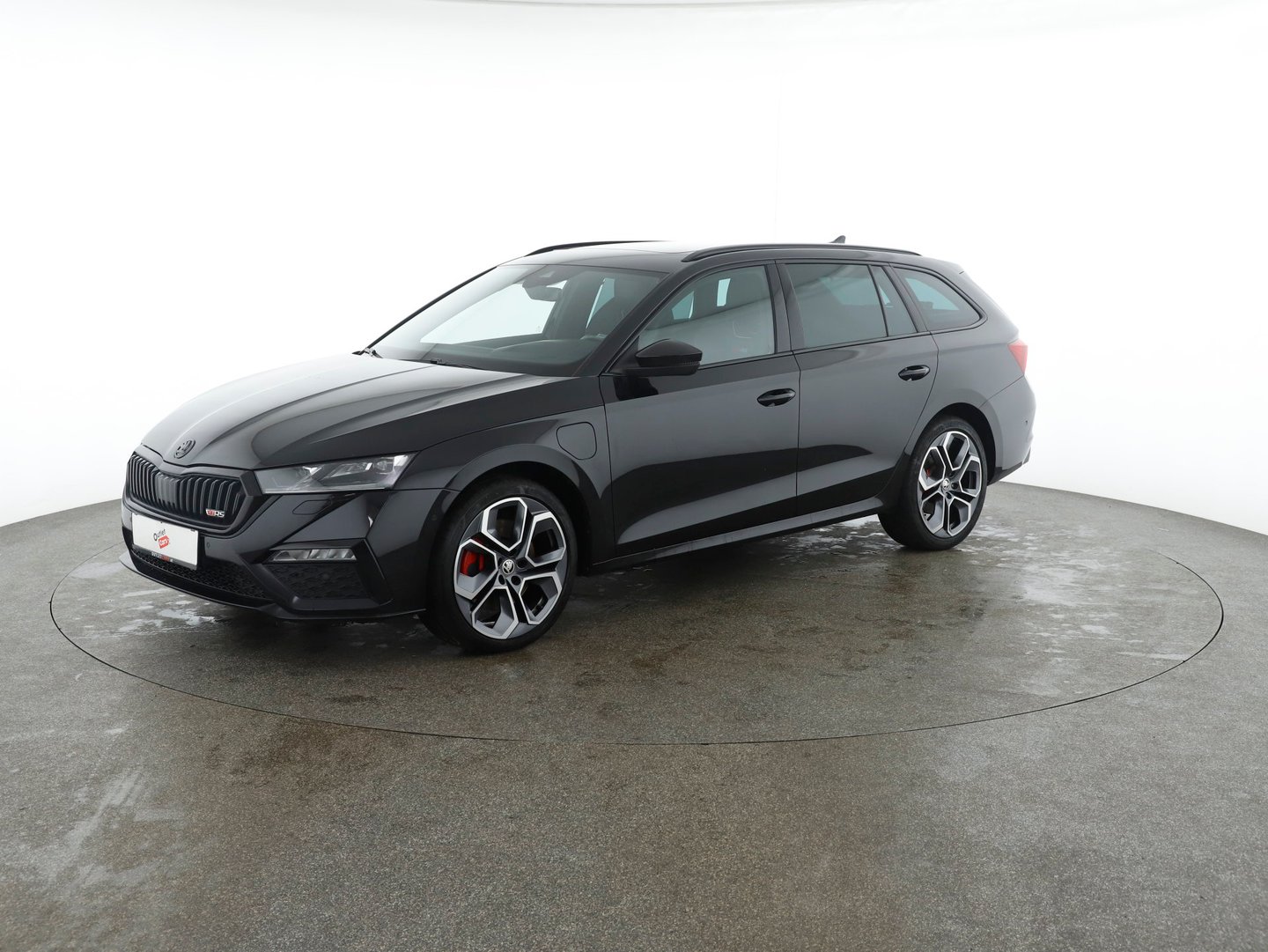 Škoda OCTAVIA Combi RS iV 245 DSG | Bild 2 von 32