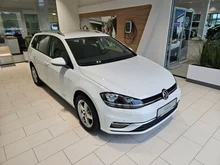 VW Golf Variant Comfortline TDI DSG in 0Q Pure White