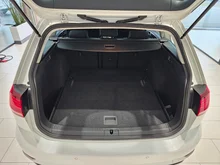VW Golf Variant Comfortline TDI DSG in 0Q Pure White