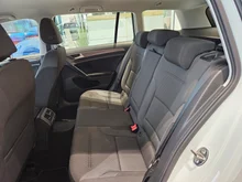 VW Golf Variant Comfortline TDI DSG in 0Q Pure White