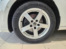 VW Golf Variant Comfortline TDI DSG in 0Q Pure White