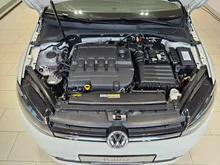 VW Golf Variant Comfortline TDI DSG in 0Q Pure White