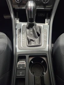 VW Golf Variant Comfortline TDI DSG in 0Q Pure White