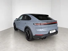 Porsche Cayenne E-Hybrid Coupé in arktikgrau