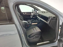 Porsche Cayenne E-Hybrid Coupé in arktikgrau