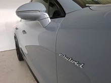 Porsche Cayenne E-Hybrid Coupé in arktikgrau