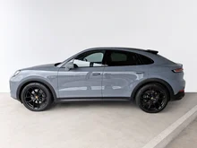 Porsche Cayenne E-Hybrid Coupé in arktikgrau