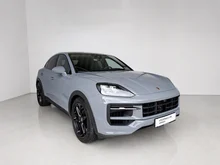 Porsche Cayenne E-Hybrid Coupé in arktikgrau