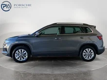 Škoda Karoq 4x4 Selection TDI DSG in Graphit-Grau Metallic
