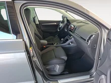 Škoda Karoq 4x4 Selection TDI DSG in Graphit-Grau Metallic