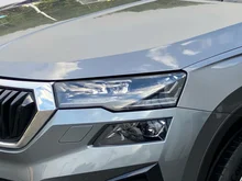 Škoda Karoq 4x4 Style TDI DSG in Graphit-Grau Metallic