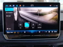 VW Tiguan Sport eHybrid DSG 200 kW in Cipressino-Grün Metallic