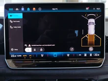 VW Tiguan Sport eHybrid DSG 200 kW in Cipressino-Grün Metallic