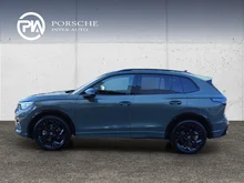 VW Tiguan Sport eHybrid DSG 200 kW in Cipressino-Grün Metallic