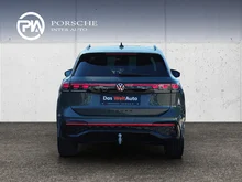 VW Tiguan Sport eHybrid DSG 200 kW in Cipressino-Grün Metallic