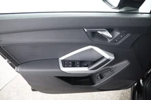 Audi Q3 35 TDI quattro advanced exterieur in MYTHOSSCHWARZ METALLIC