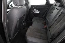 Audi Q3 35 TDI quattro advanced exterieur in MYTHOSSCHWARZ METALLIC