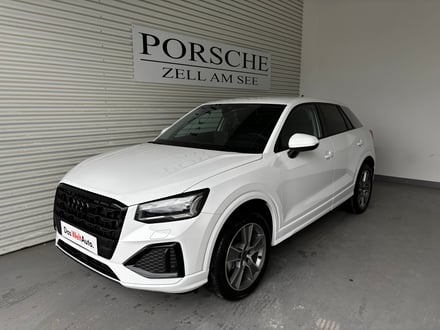 Audi Q2 35 TFSI admired