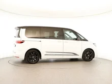 VW Multivan Edition eHybrid in Candyweiß/Dach Deepblack