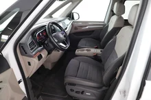 VW Multivan Edition eHybrid in Candyweiß/Dach Deepblack