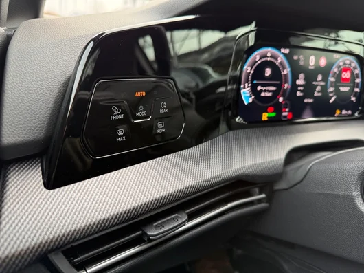 Bild eines Golf Sport mHEV TSI DSG