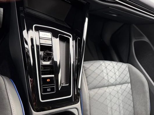 Bild eines Golf Sport mHEV TSI DSG