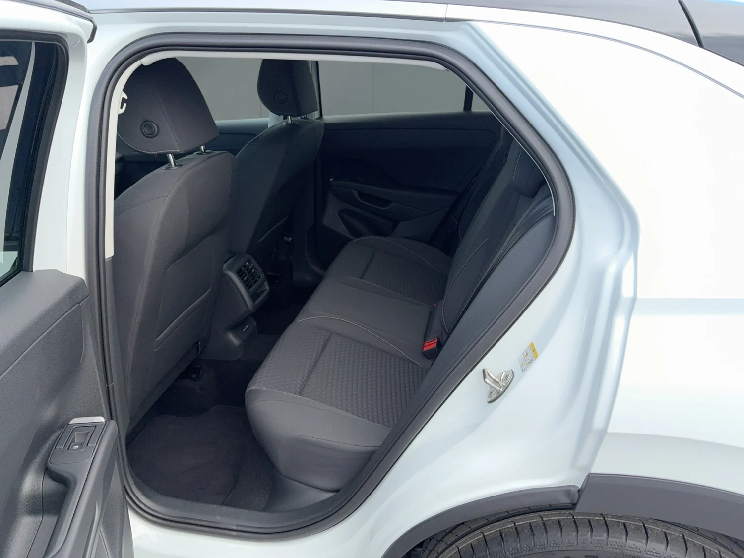 Bild eines VW T-Roc Life eTSI DSG