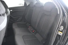 Audi A1 Sportback 30 TFSI advanced in 0E Mythosschwarz Metallic