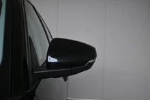 Audi A1 Sportback 30 TFSI advanced in 0E Mythosschwarz Metallic