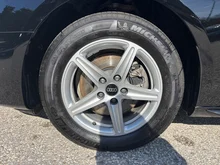 Audi A4 Avant 35 TDI in brillantschwarz Klar