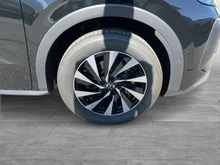 VW T-Roc Life eTSI DSG in Grenadillschwarz Metallic