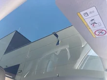 Tesla Model Y Long Range Dual AWD in weiß