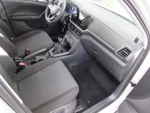 VW T-Cross 4Me TSI in Ascotgrau
