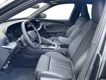 Audi Q5 Sportback TDI quattro 150 kW in Daytonagrau Perleffekt