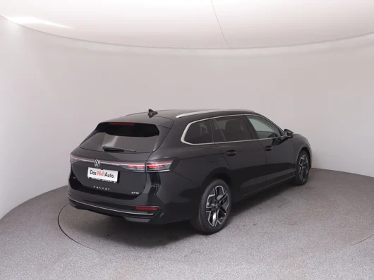 Bild eines VW Passat Variant Elegance eTSI DSG
