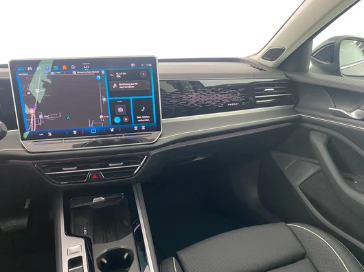 Bild eines VW Passat Variant Elegance eTSI DSG