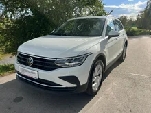 VW Tiguan Life TDI 4MOTION DSG in Pure White