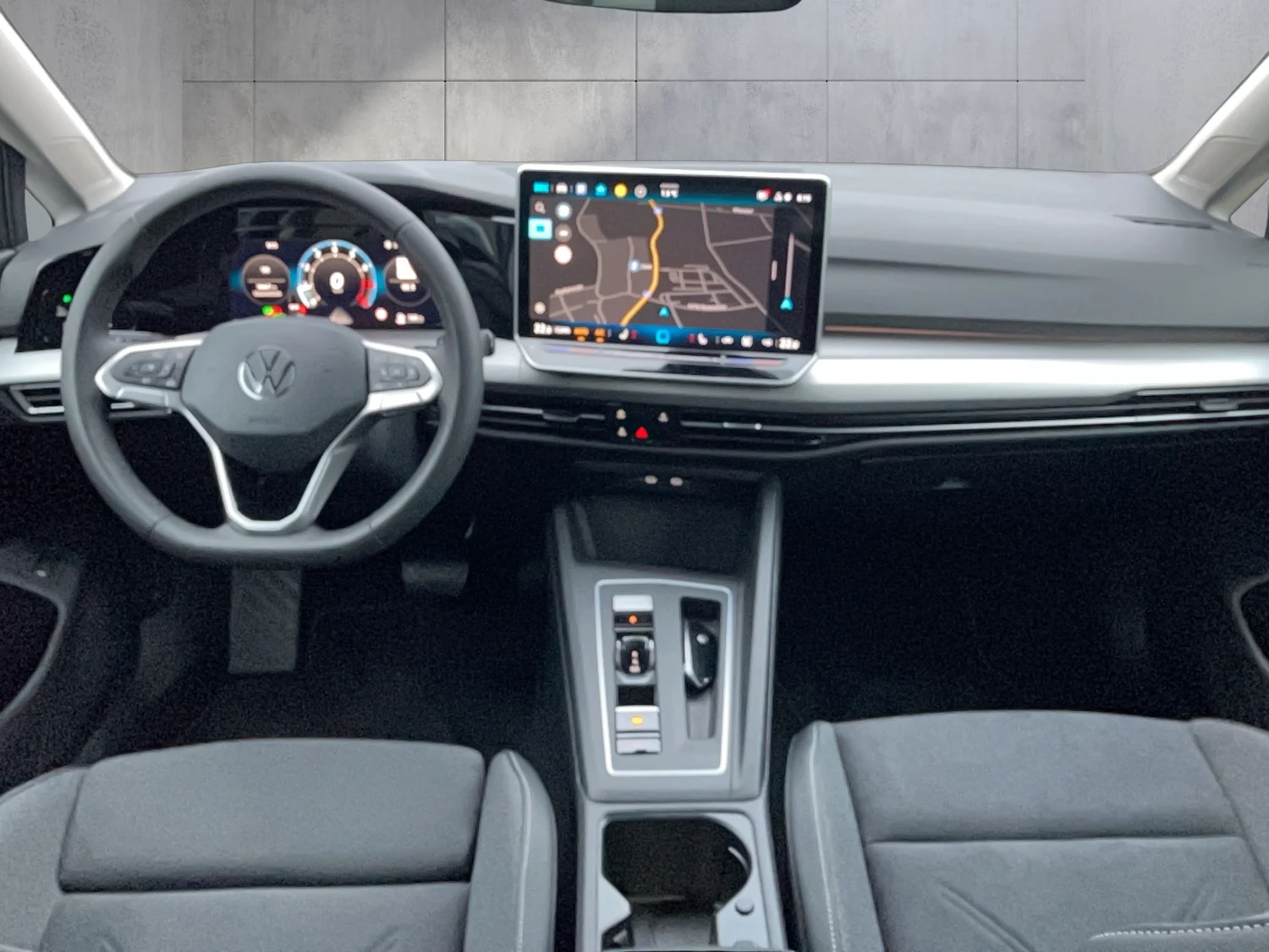 Bild eines VW Golf Variant Business mHeV TSI DSG