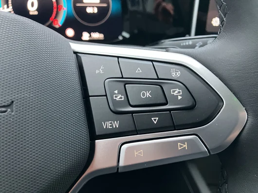 Bild eines VW Golf Variant Business mHeV TSI DSG