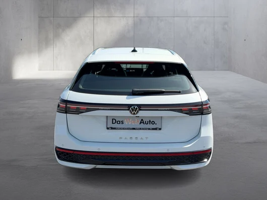 Bild eines VW Passat Variant R-Line TDI DSG
