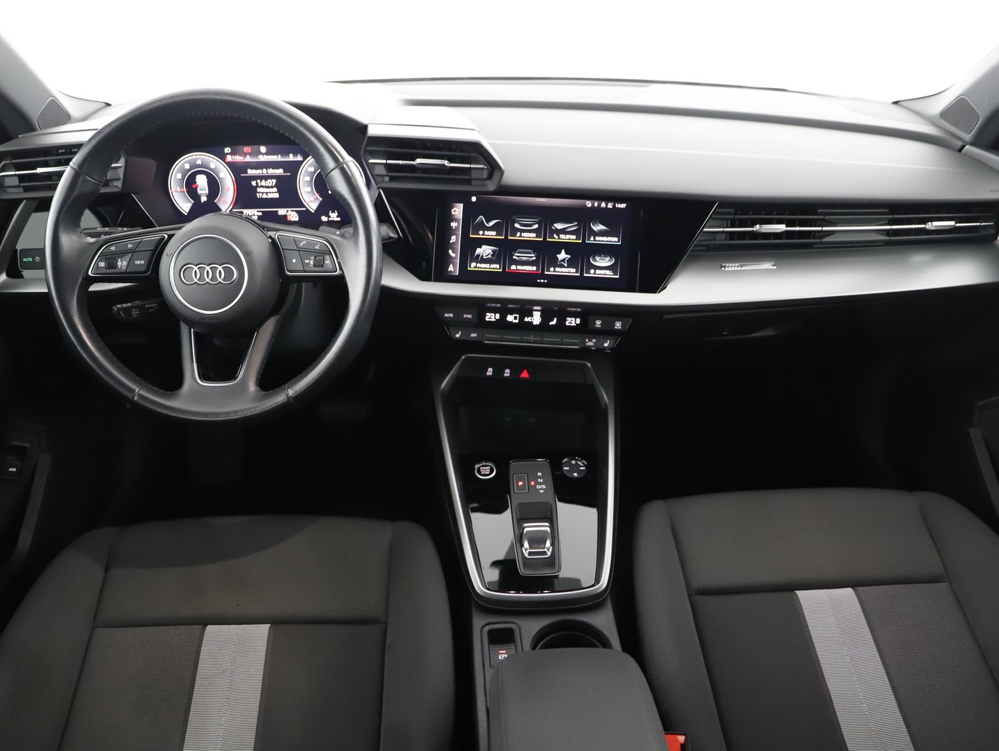 Audi A3 Limousine 35 TFSI advanced ext. | Bild 10 von 15