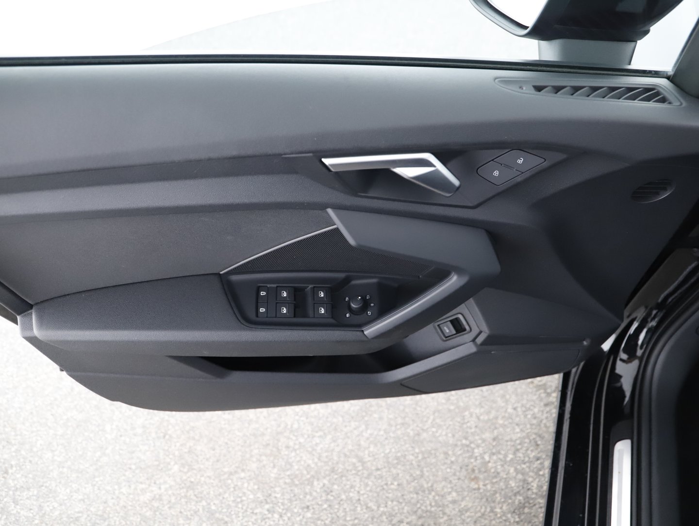 Audi A3 Limousine 35 TFSI advanced ext. | Bild 3 von 15