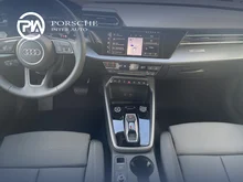 Audi A3 Sportback 30 TFSI in Navarrablau Metallic