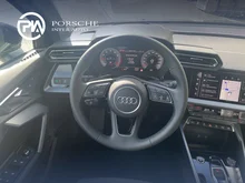 Audi A3 Sportback 30 TFSI in Navarrablau Metallic