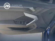Audi A3 Sportback 30 TFSI in Navarrablau Metallic