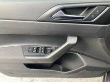 VW Taigo 4Me TSI in Rauchgrau Metallic