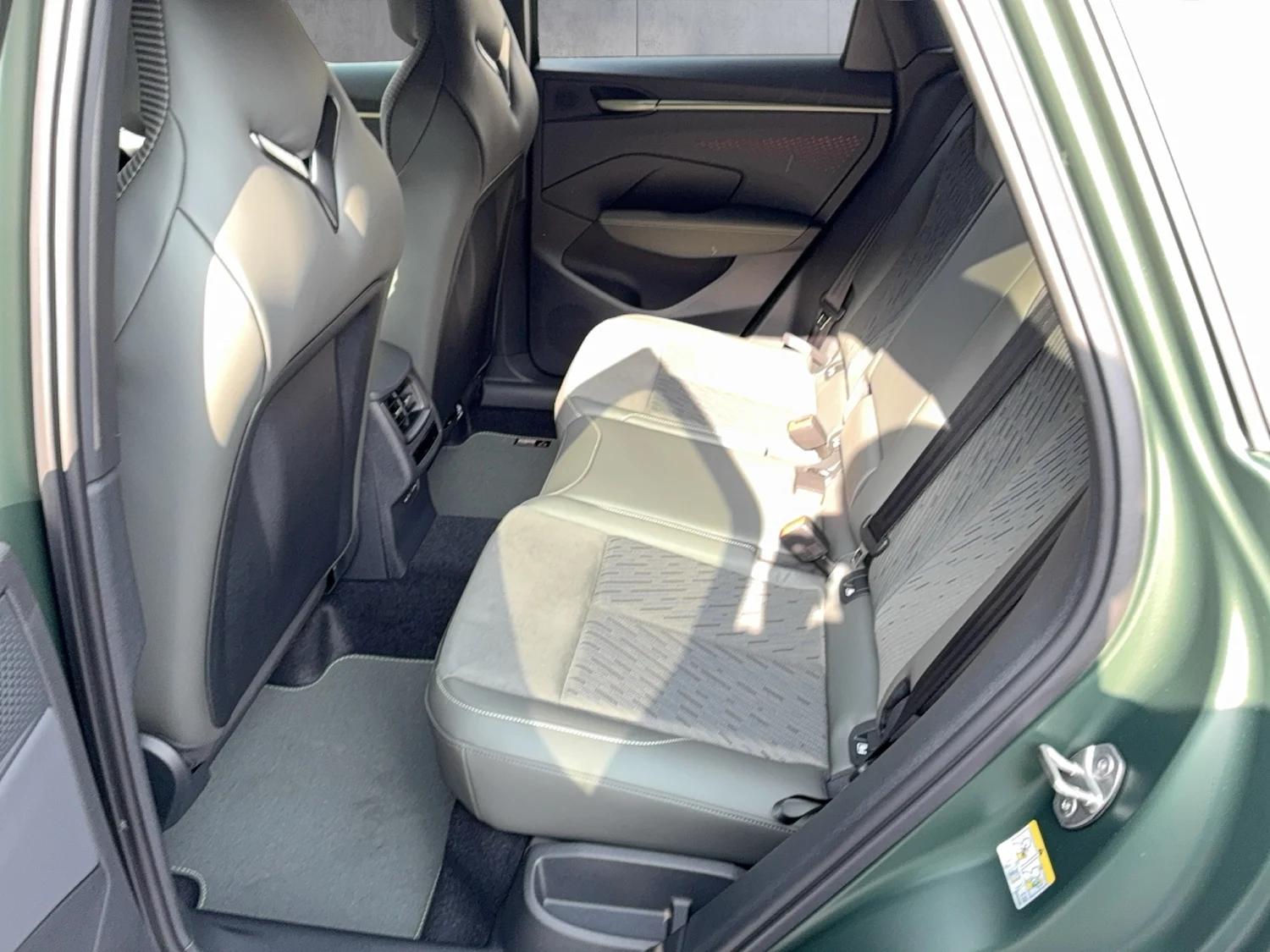 Bild eines CUPRA Terramar TRIBE 1.5 e-TSI 150 PS DSG